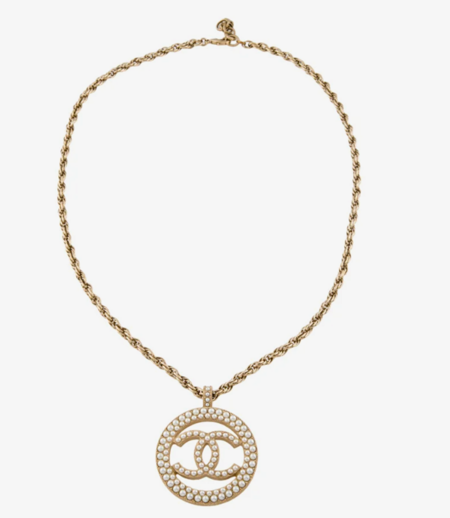 23V Faux Pearl Gold-Plated Round Pendant