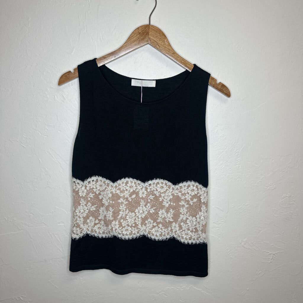 SLEEVELESS LACE