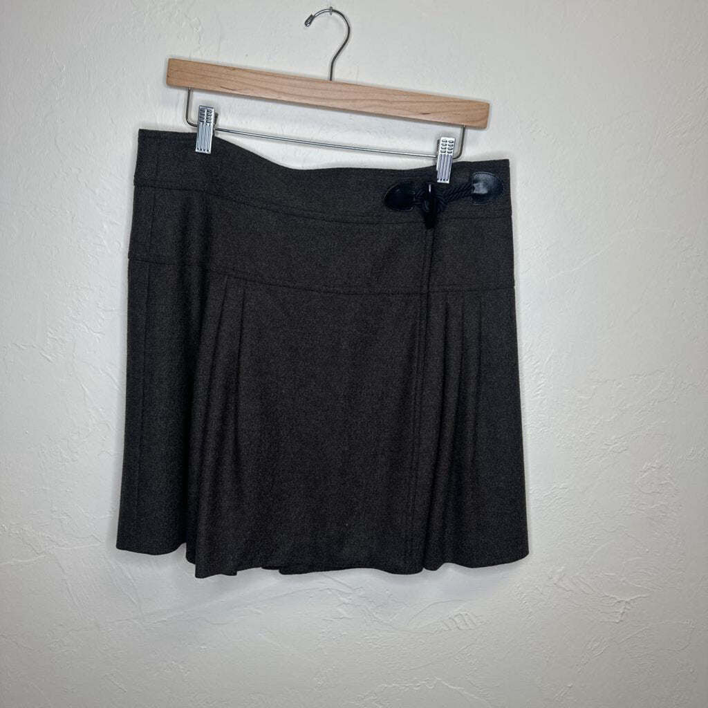 wool skirt