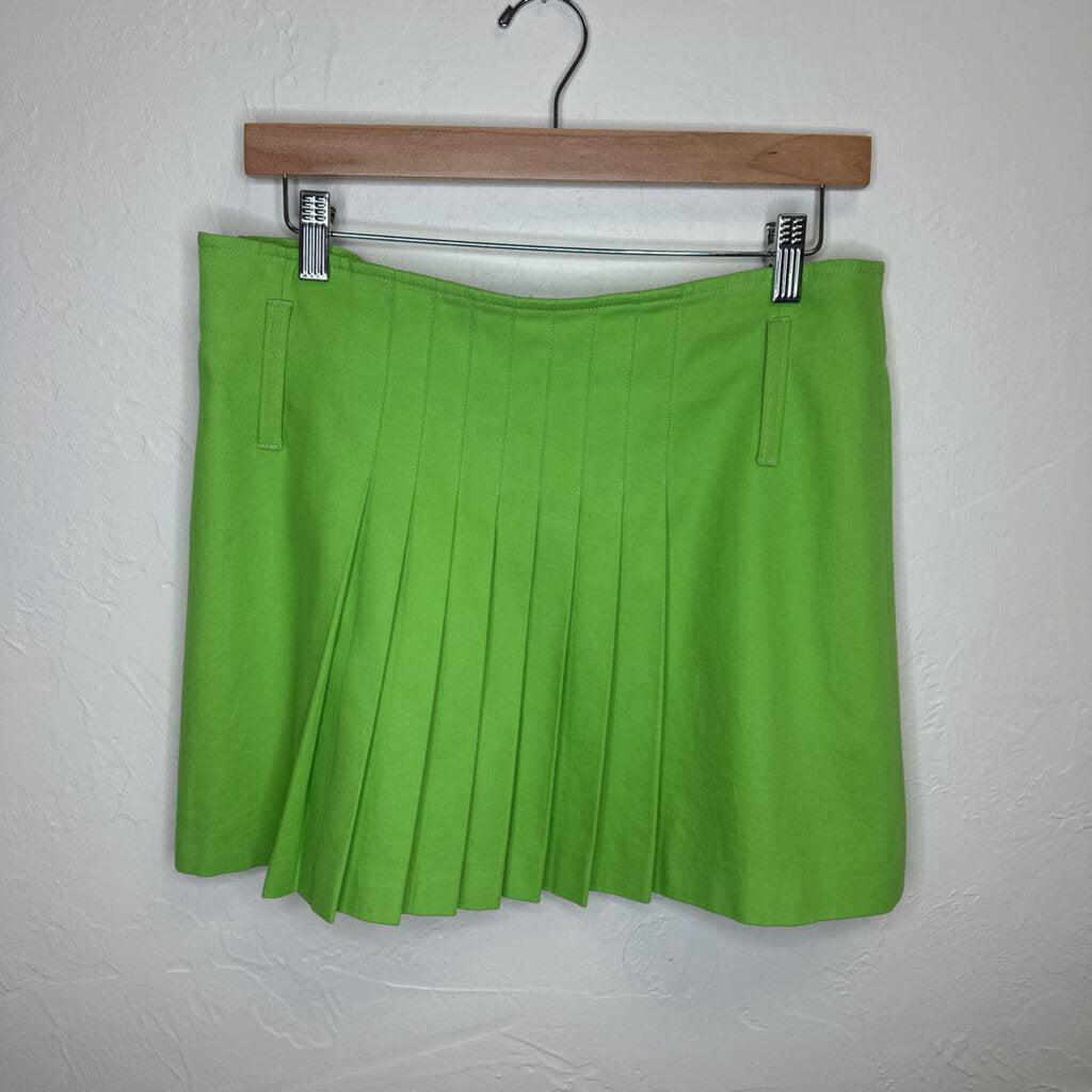 lime green pleated skirt