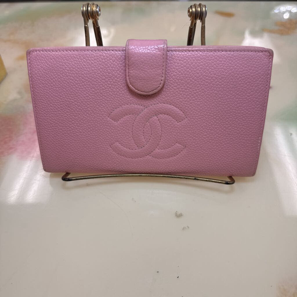 pink CC caviar continental wallet