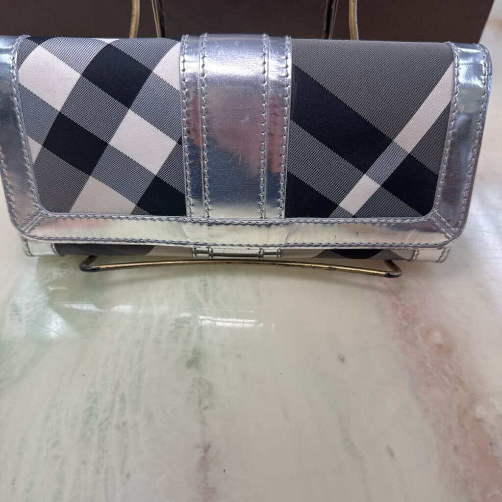 SIlver Metallic Continental Wallet