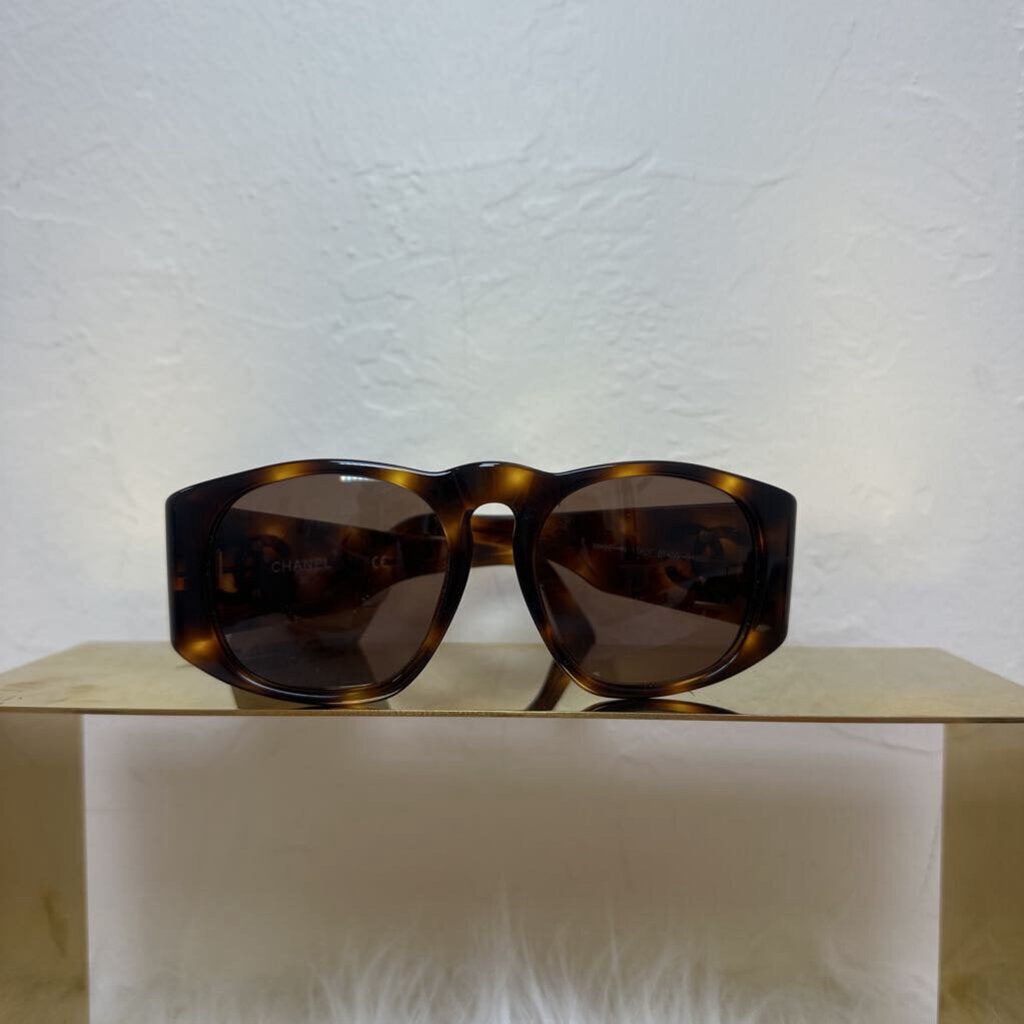 Tortoise Shell Sunglasses