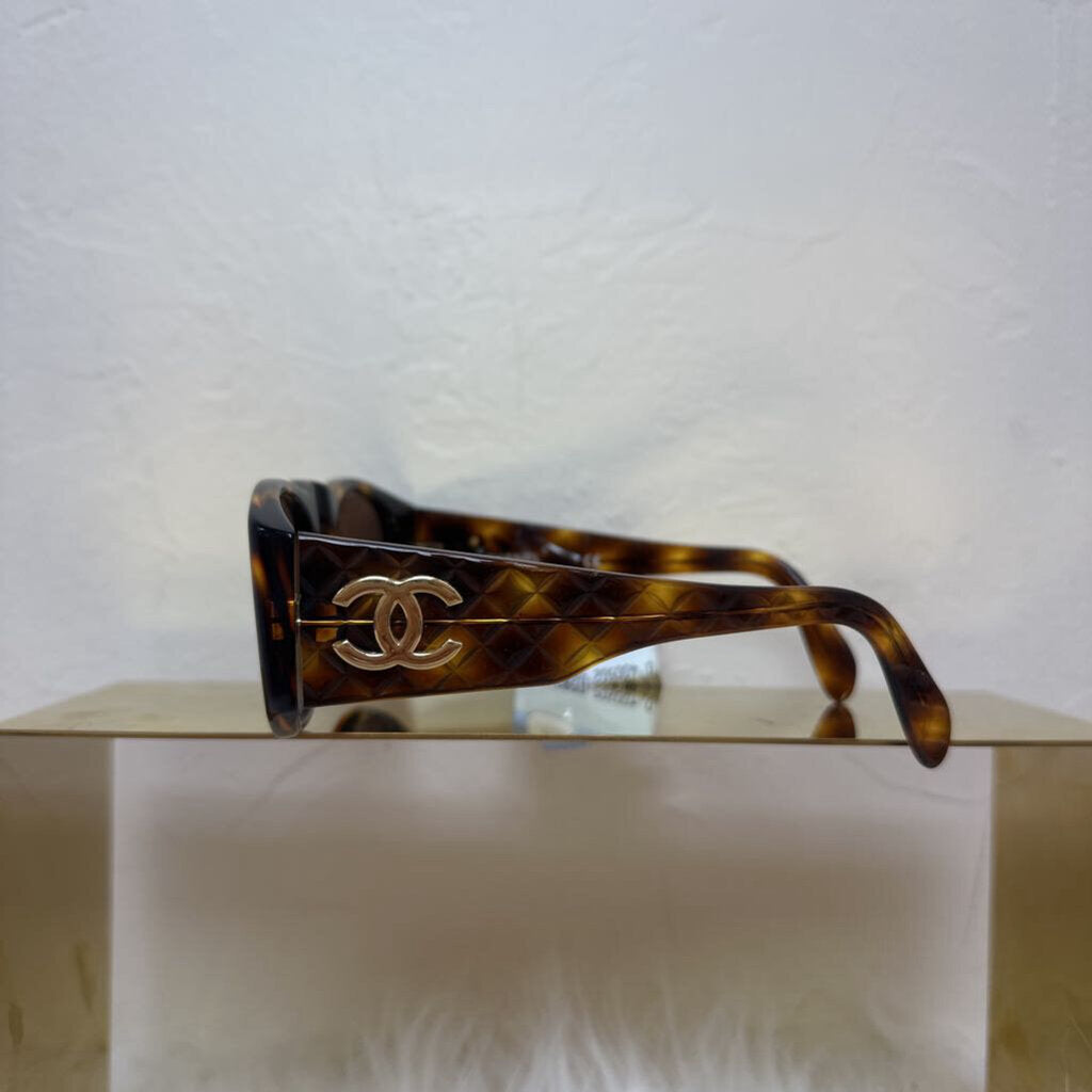 Tortoise Shell Sunglasses