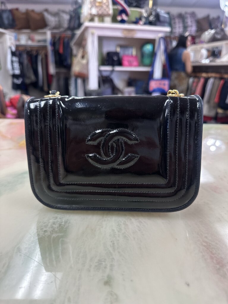 1986 Black Patent Leather Crossbody