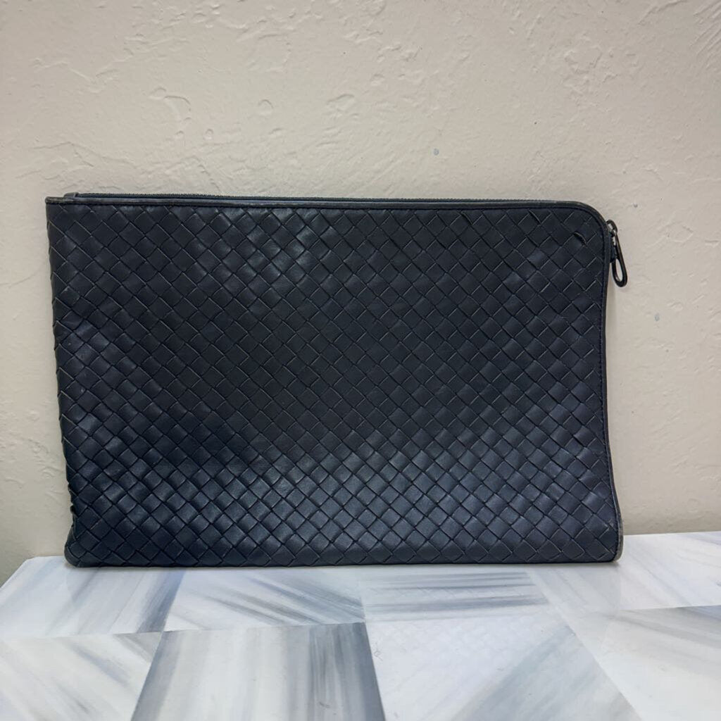 Black Intrecciato Leather Clutch