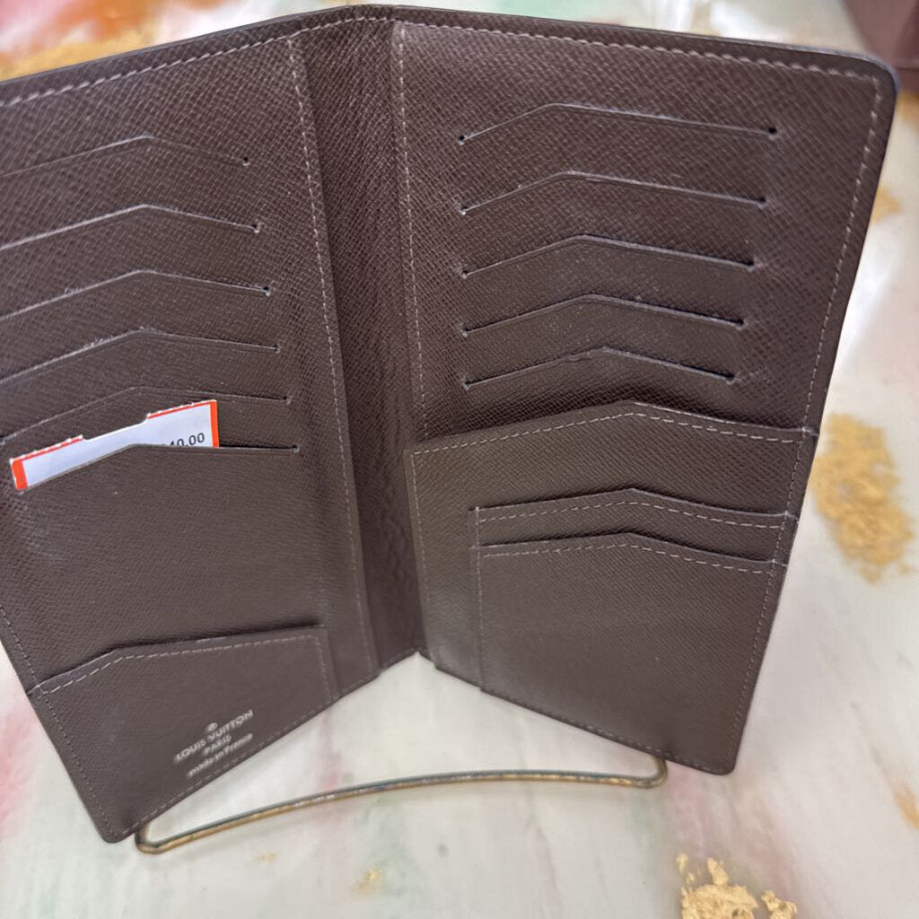 Brown Taiga Leather Brazza Wallet