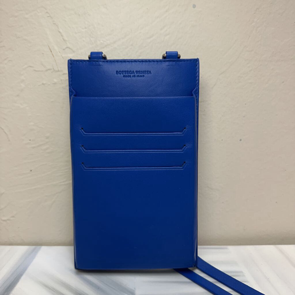 Royal Blue Maxi Intrecciato Phone Holder