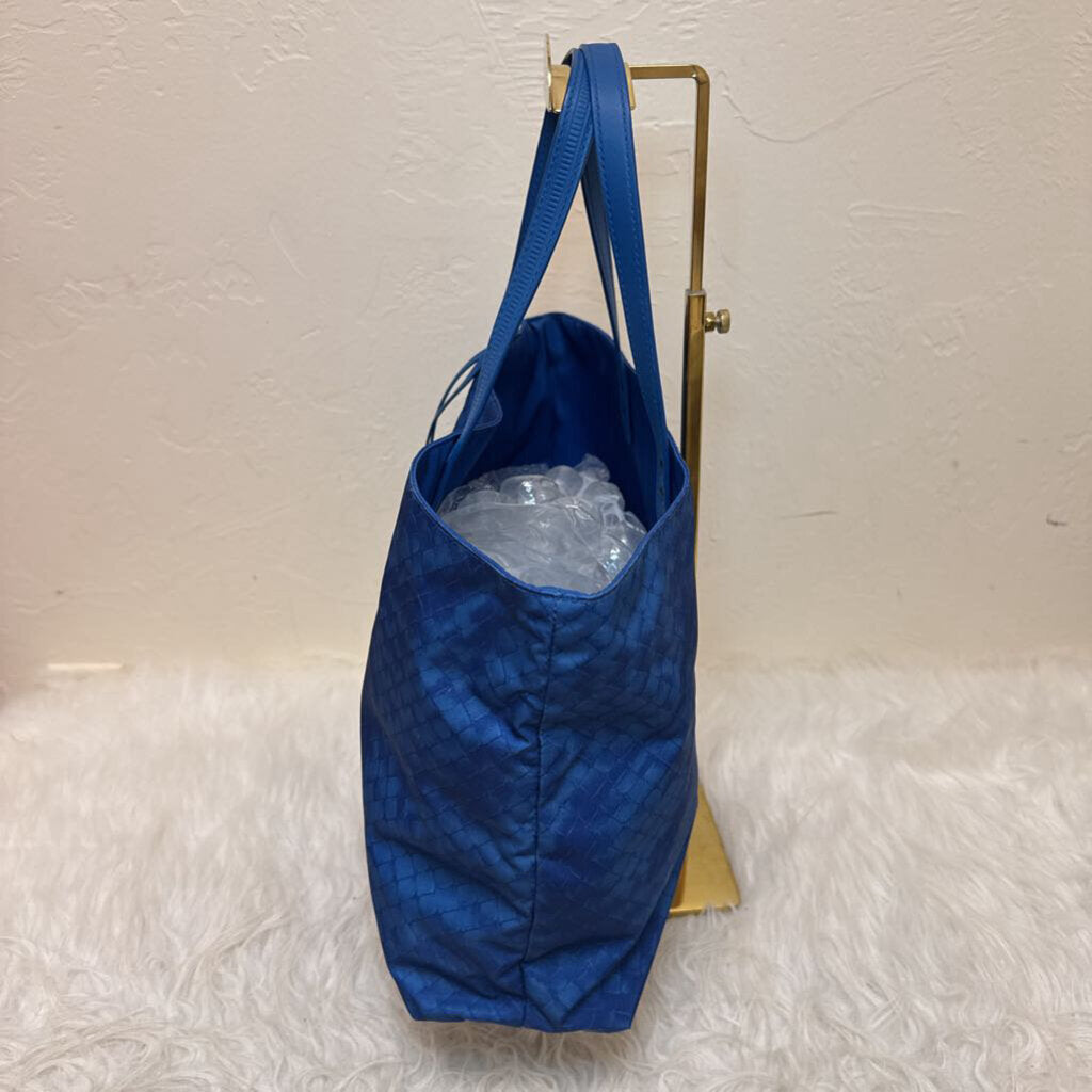 Intrecciato Tote