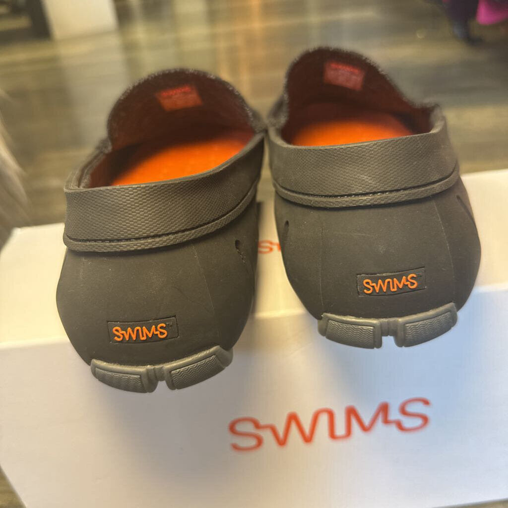 Black Classic Venetian Loafer