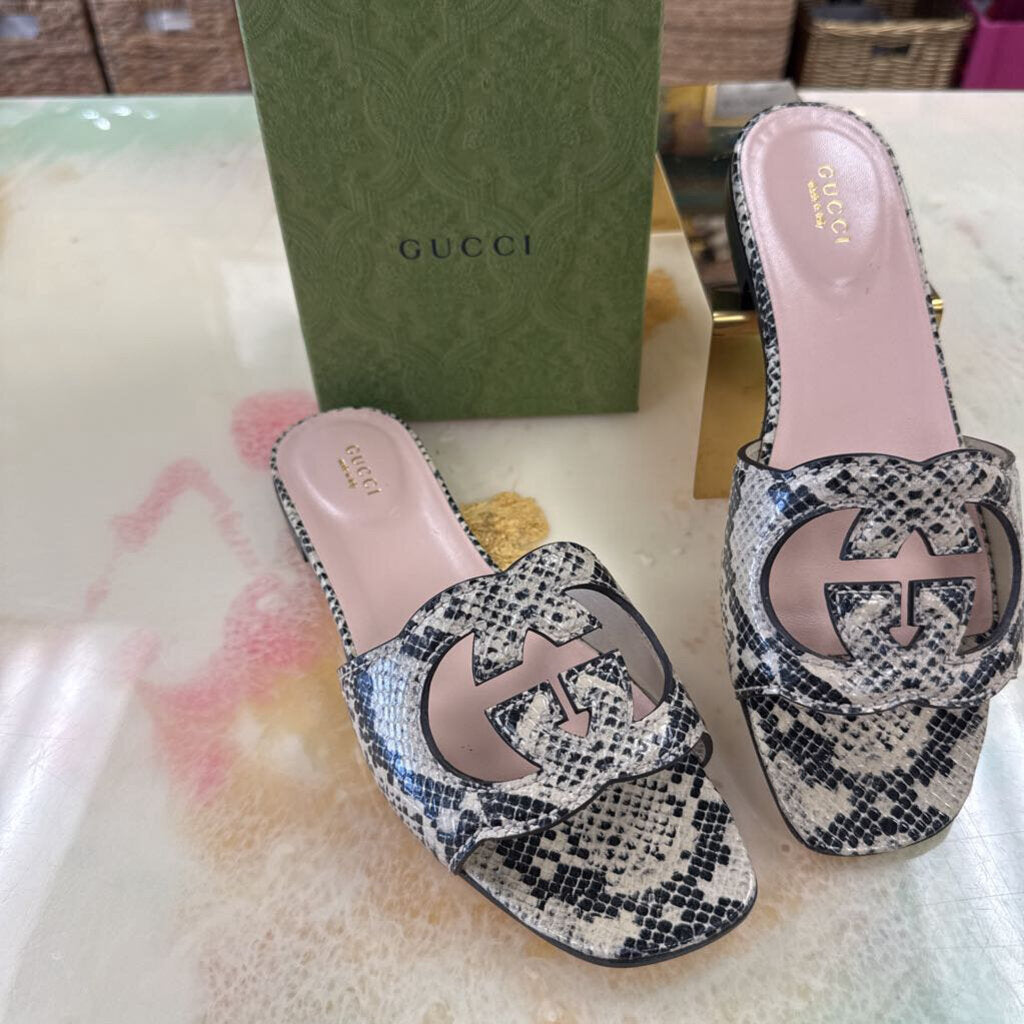 Gucci Calfskin Python Print Sandals