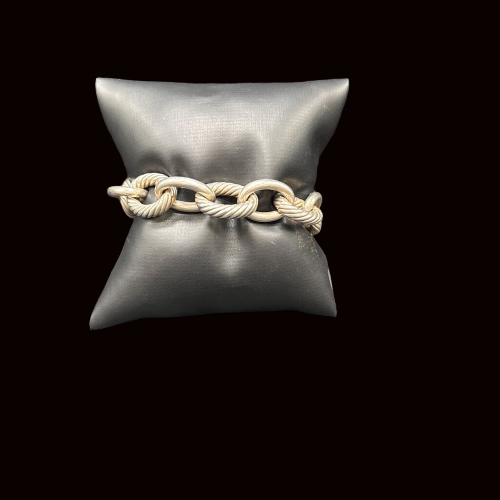 Oval Link Chain Bracelet