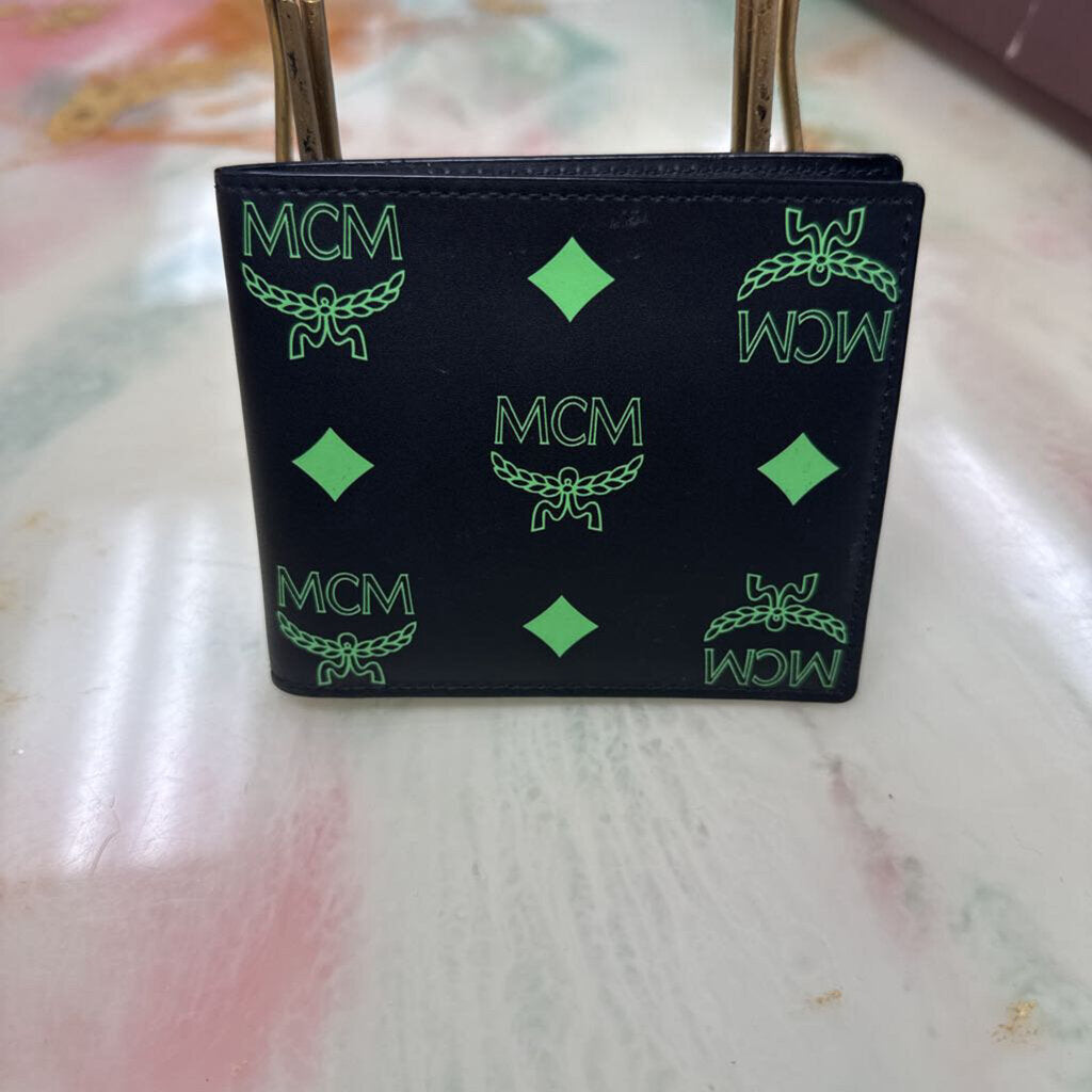 Green Splash Logo Leather Bifold Wallet