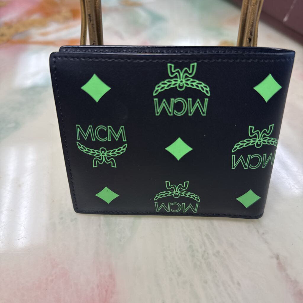 Green Splash Logo Leather Bifold Wallet