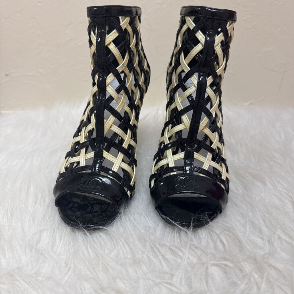 Black & White Patent Leather Open-Toe Cage heel