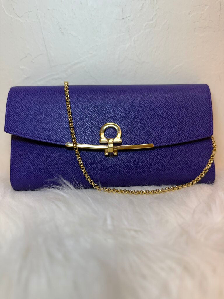Hyacinth Pebble Calf Leather Clutch NWT