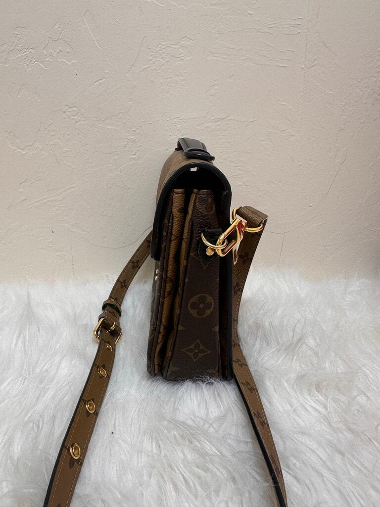 Louis Vuitton Crossbody Bag