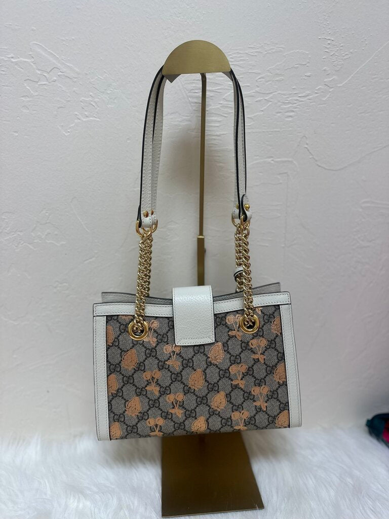 GG Supreme Berry Small Padlock