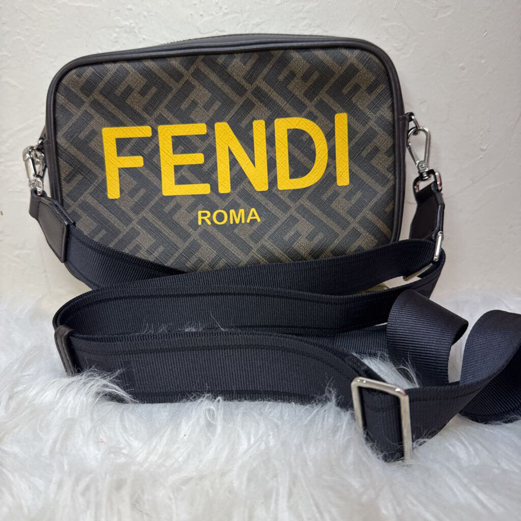 Roma Camera Case Crossbody