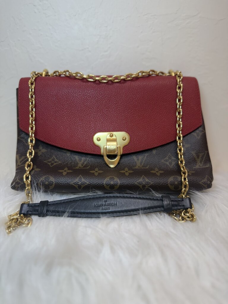 Monogram Saint Placide