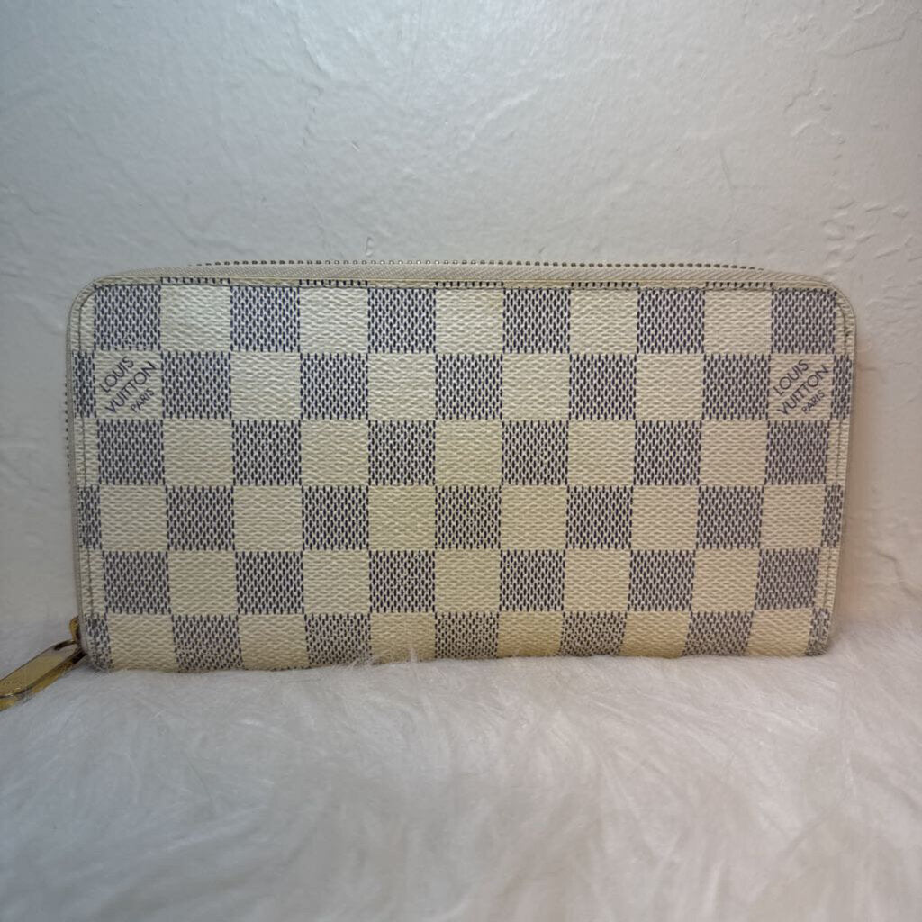 Damier Azure Clemence Wallet