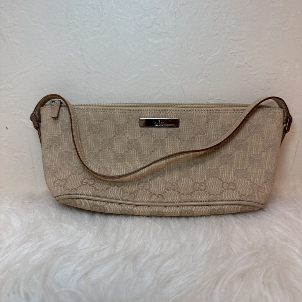 GG Canvas Boat Pochette