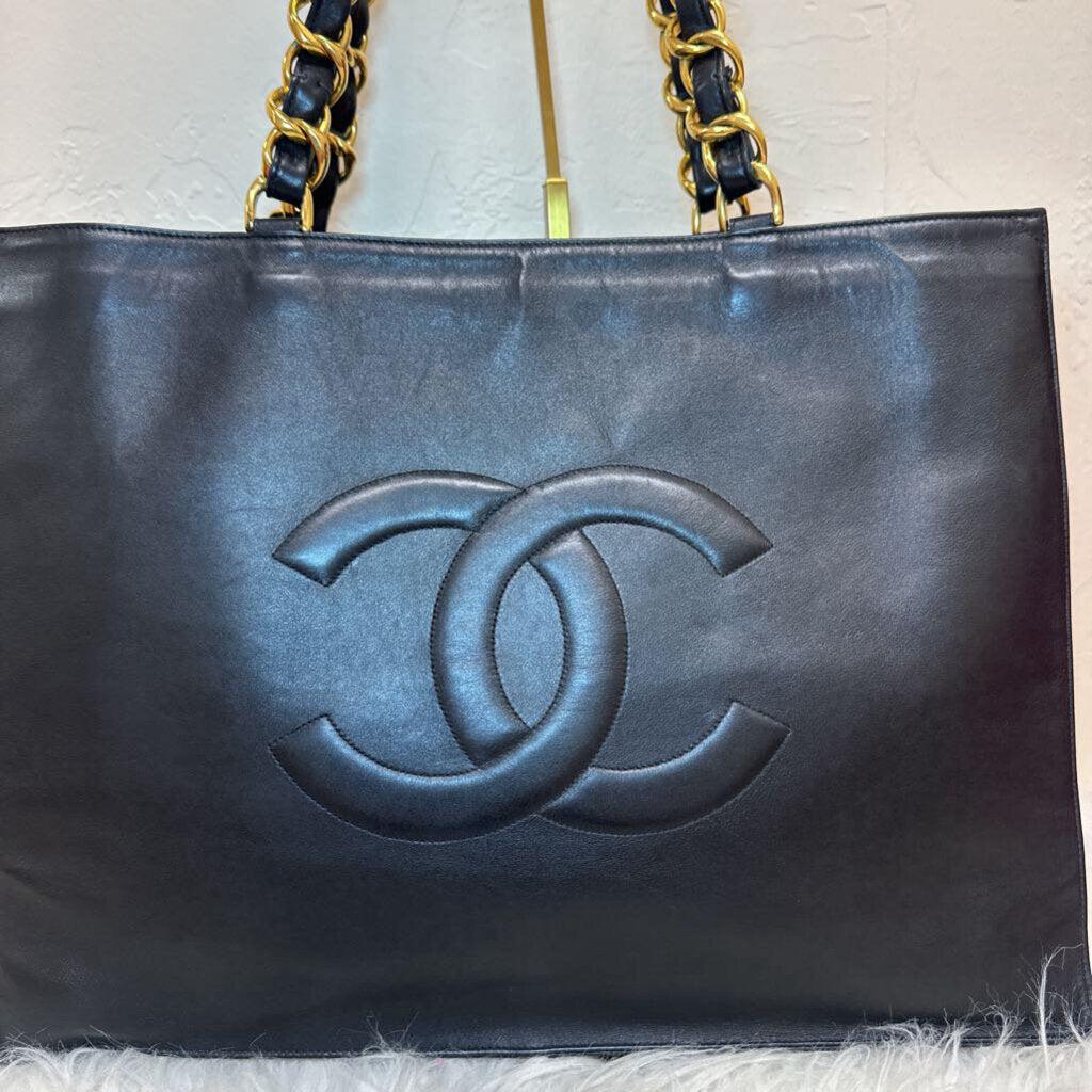 Extra Large Tote w/Gold Chain