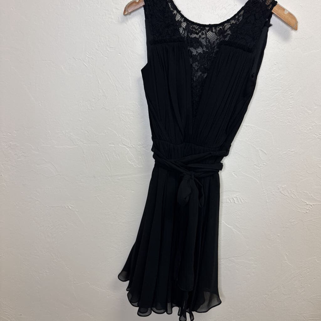 Sleeveless Lace Black Dress