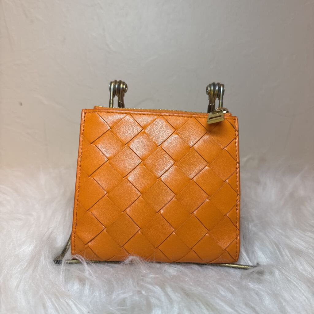 Intrecciato Weave Lambskin Bi-Fold