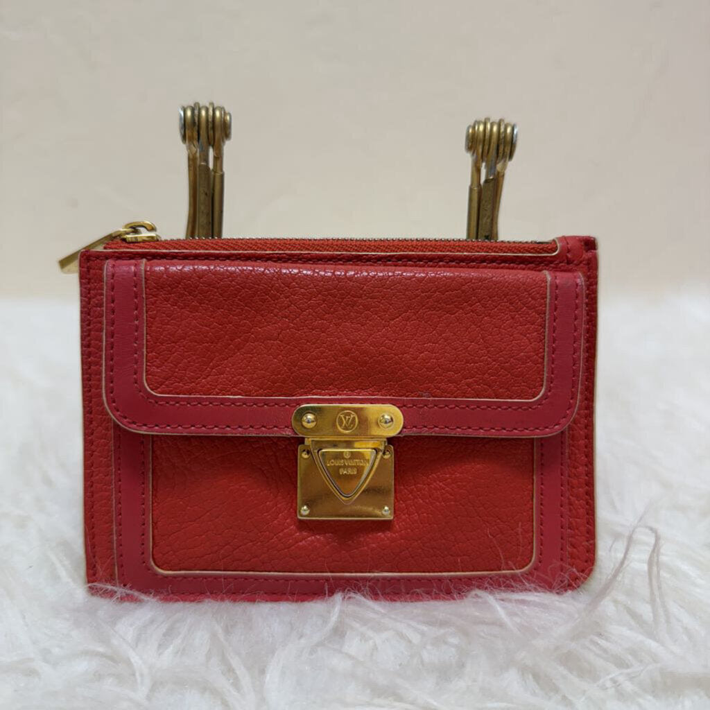 Suhali Coin Compartment