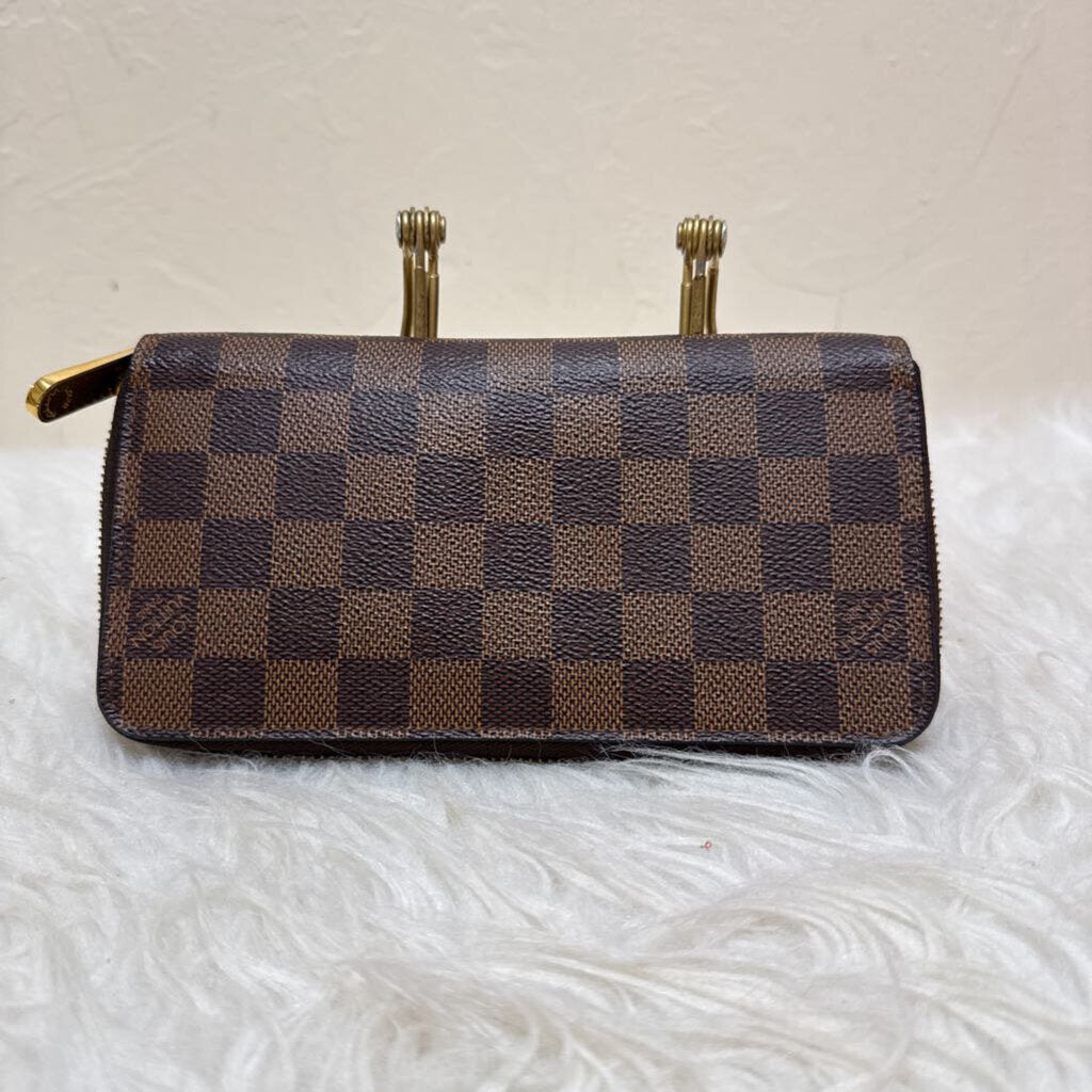 Damier Ebene Zipper