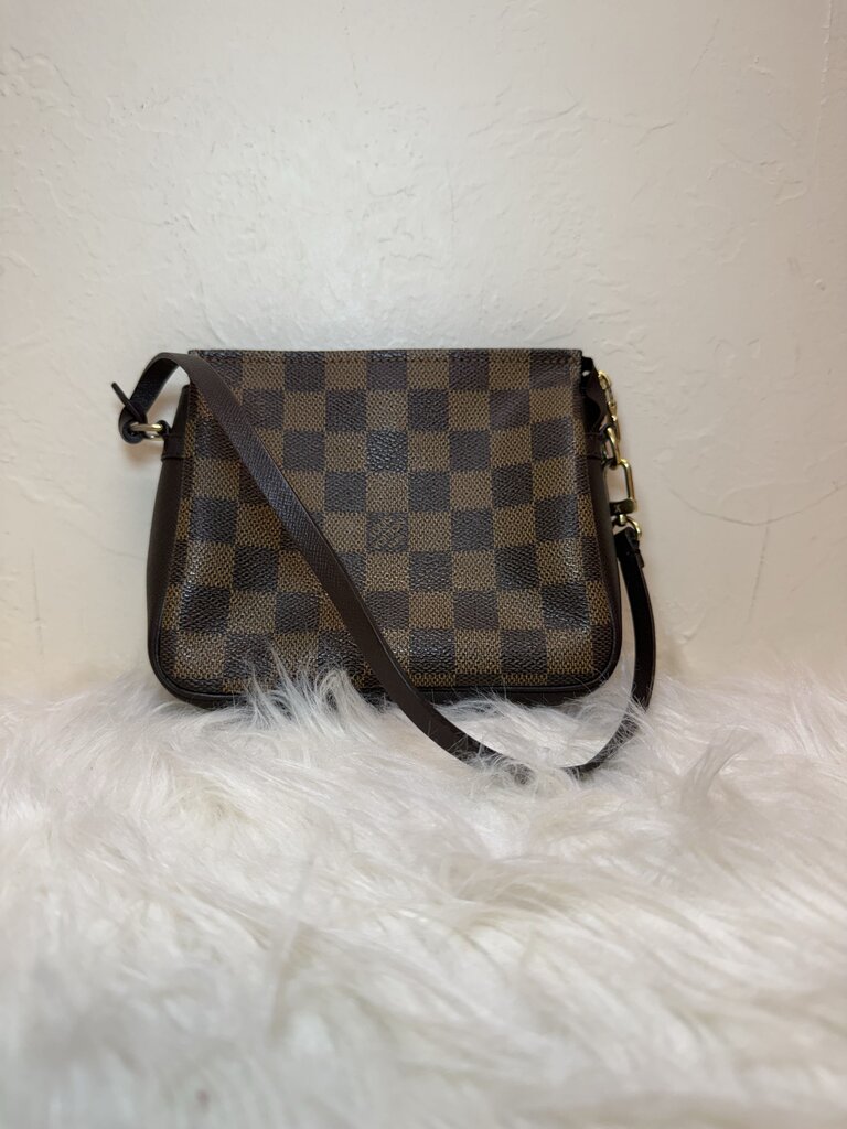 Damier Ebene Pouchette