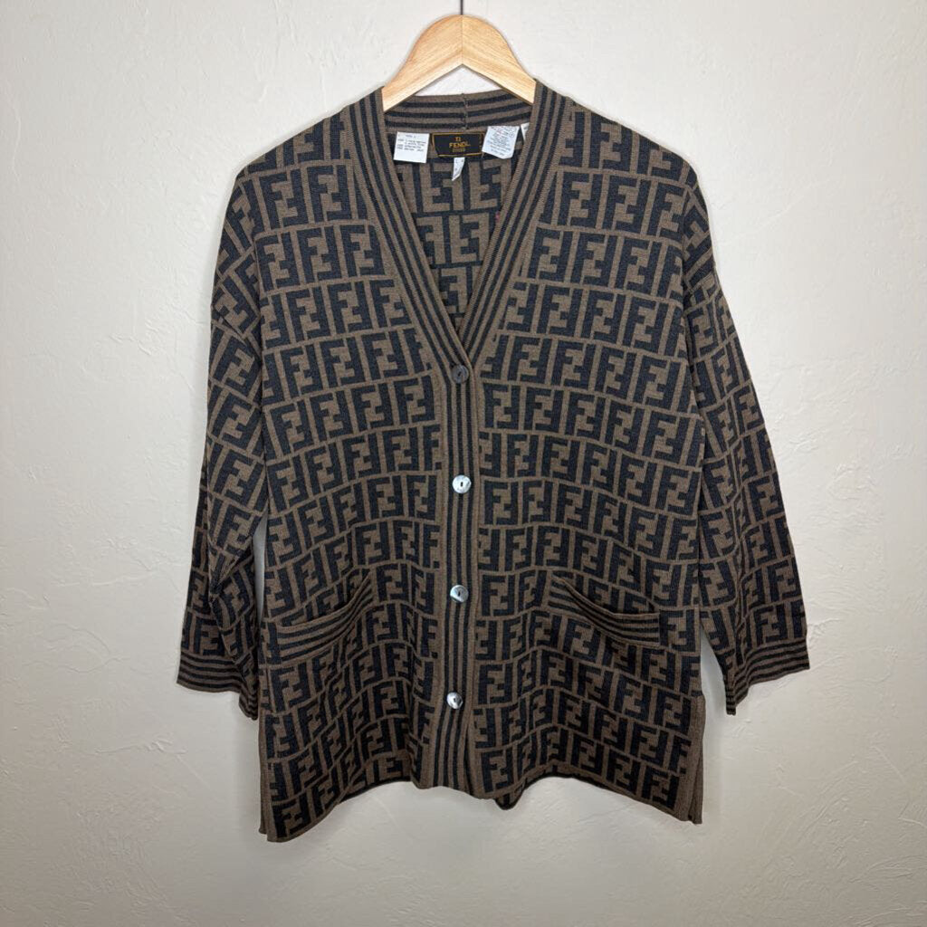 Zucca 4 Button Cardigan (distressed coloring)