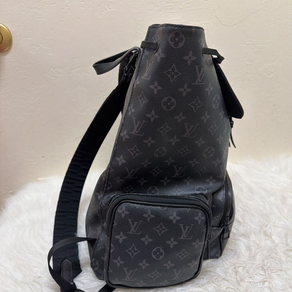 Trio Backpack in Monogram Eclipse