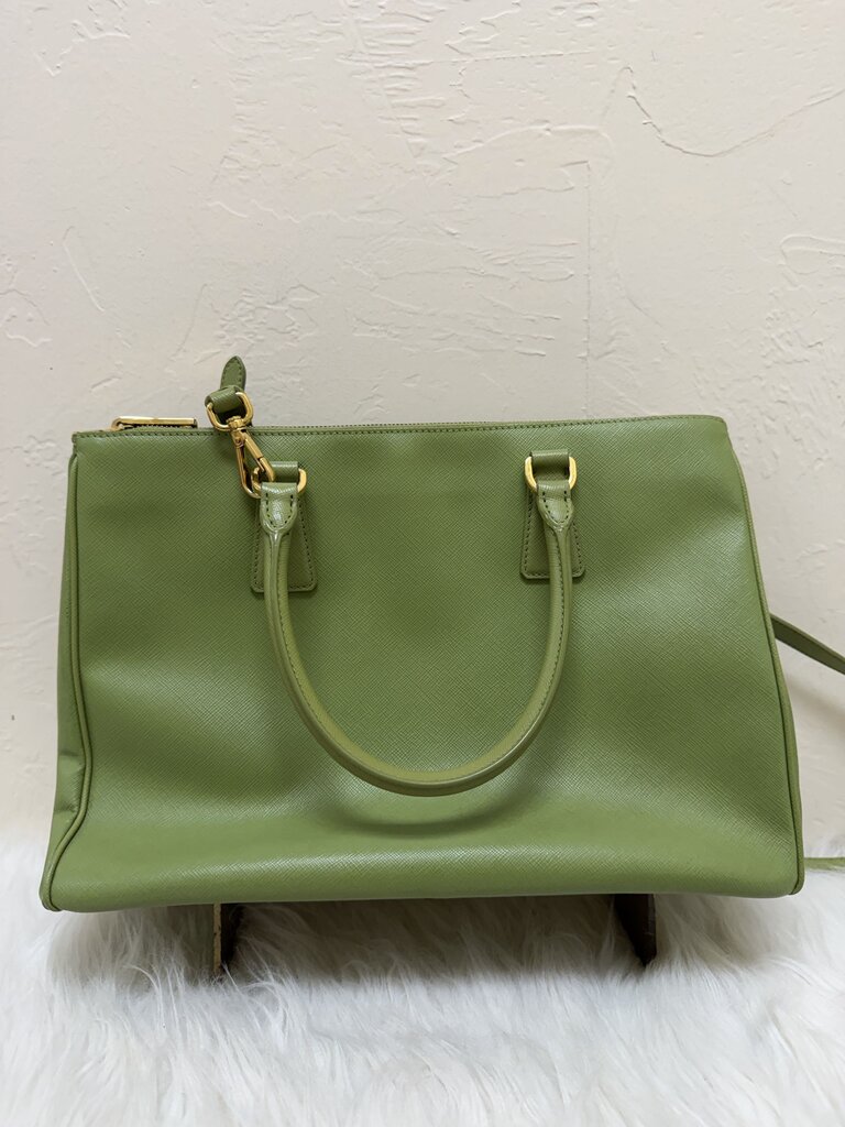 Saffiano Leather Galleria Double Zip Large