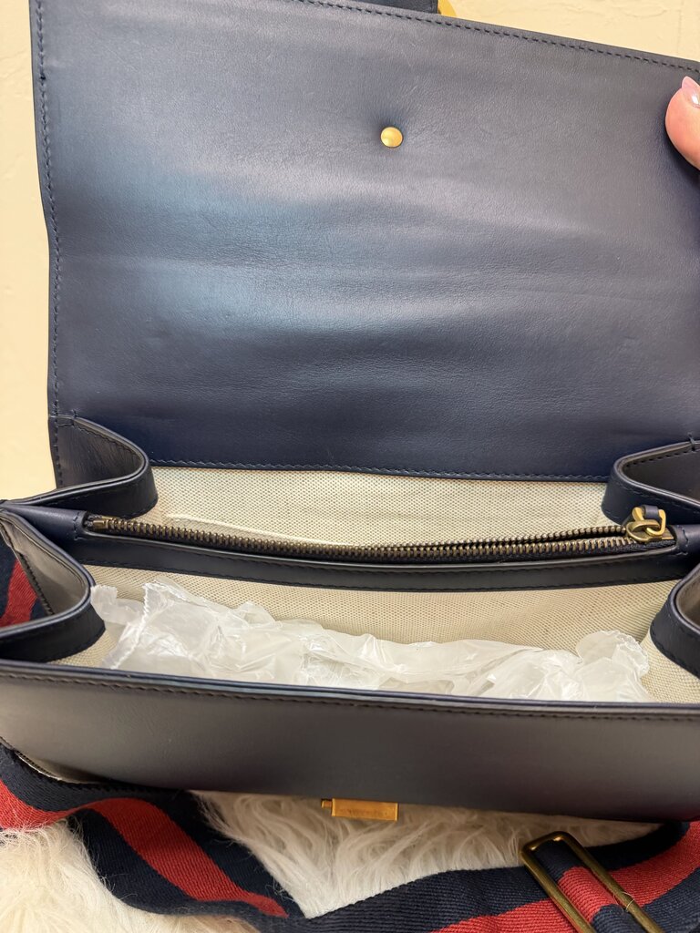 Sylvie Web Dionysus Medium