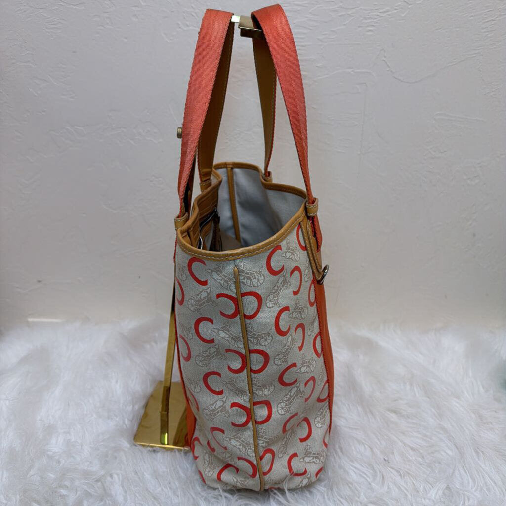 Coach Signature Tote Bag