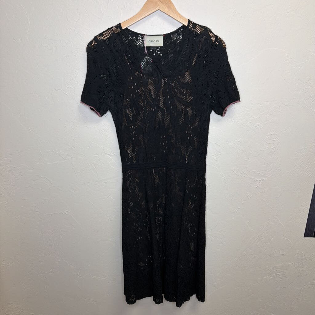 Lace Short-Sleeve Midi dress