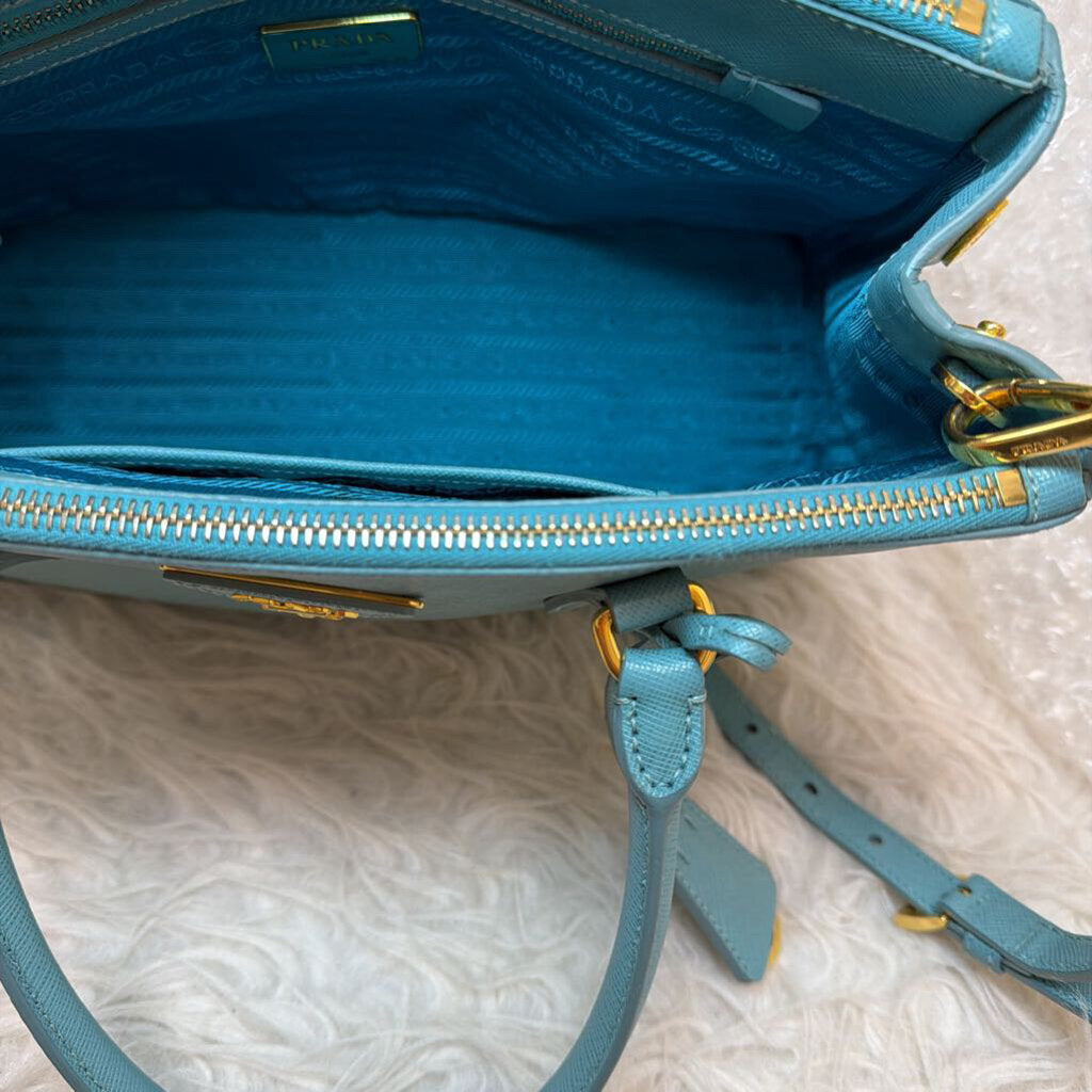 Saffiano Leather Galleria Double Zip Medium