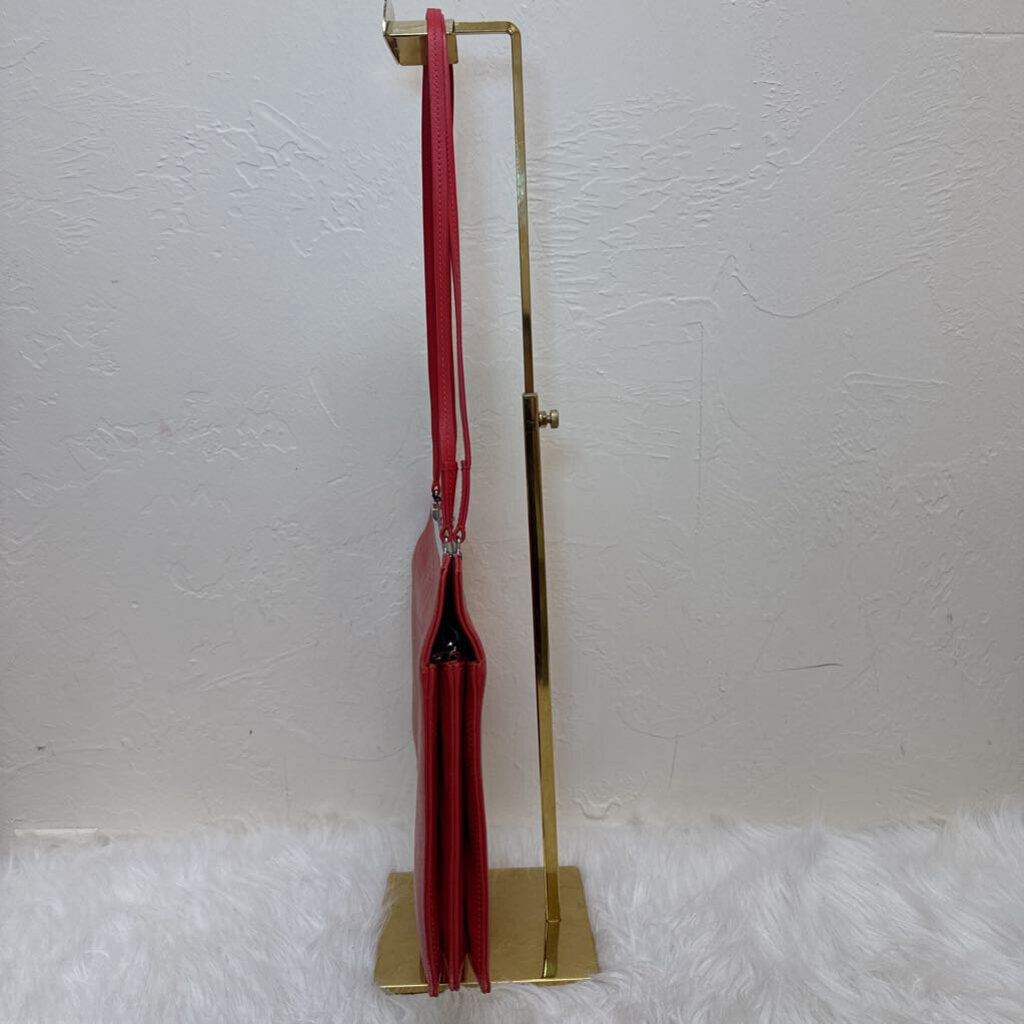 Soft Medium Clasp Bag