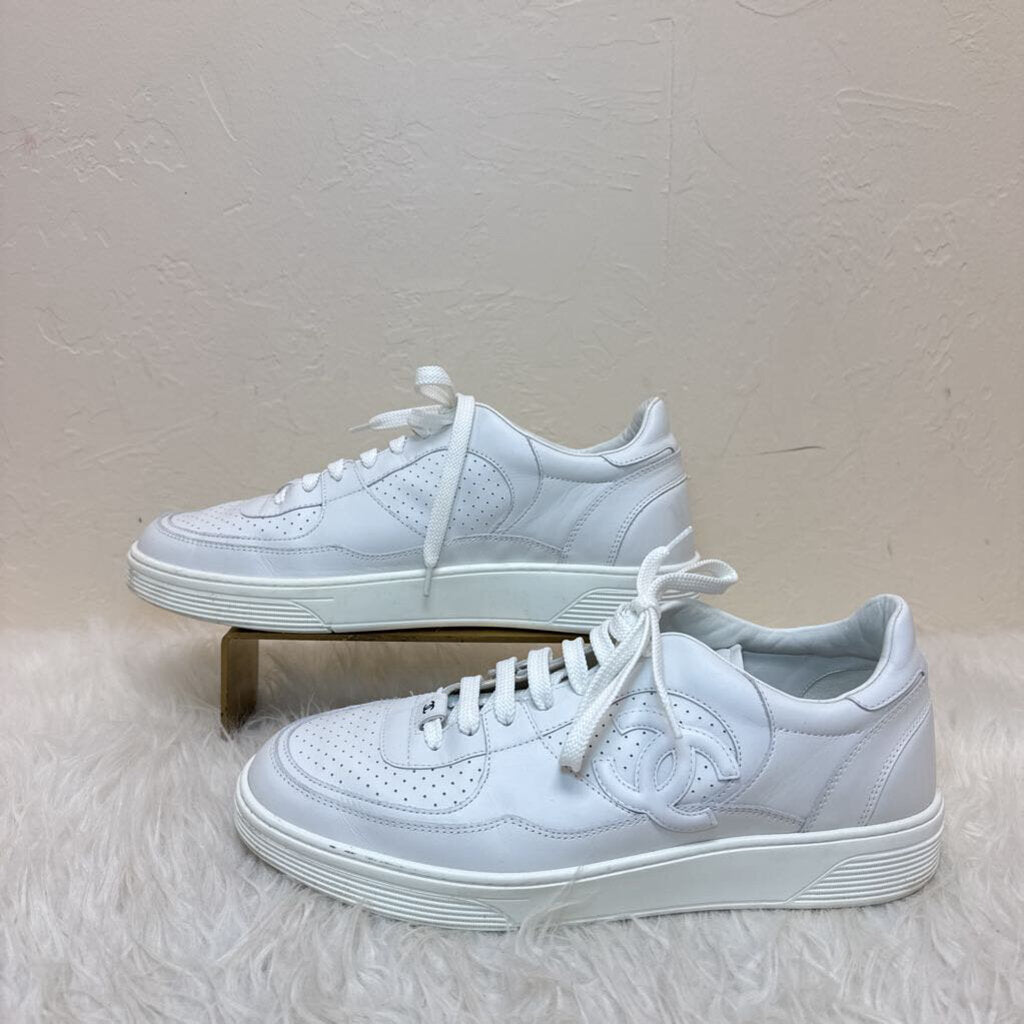 23A Calfskin Leather CC Logo