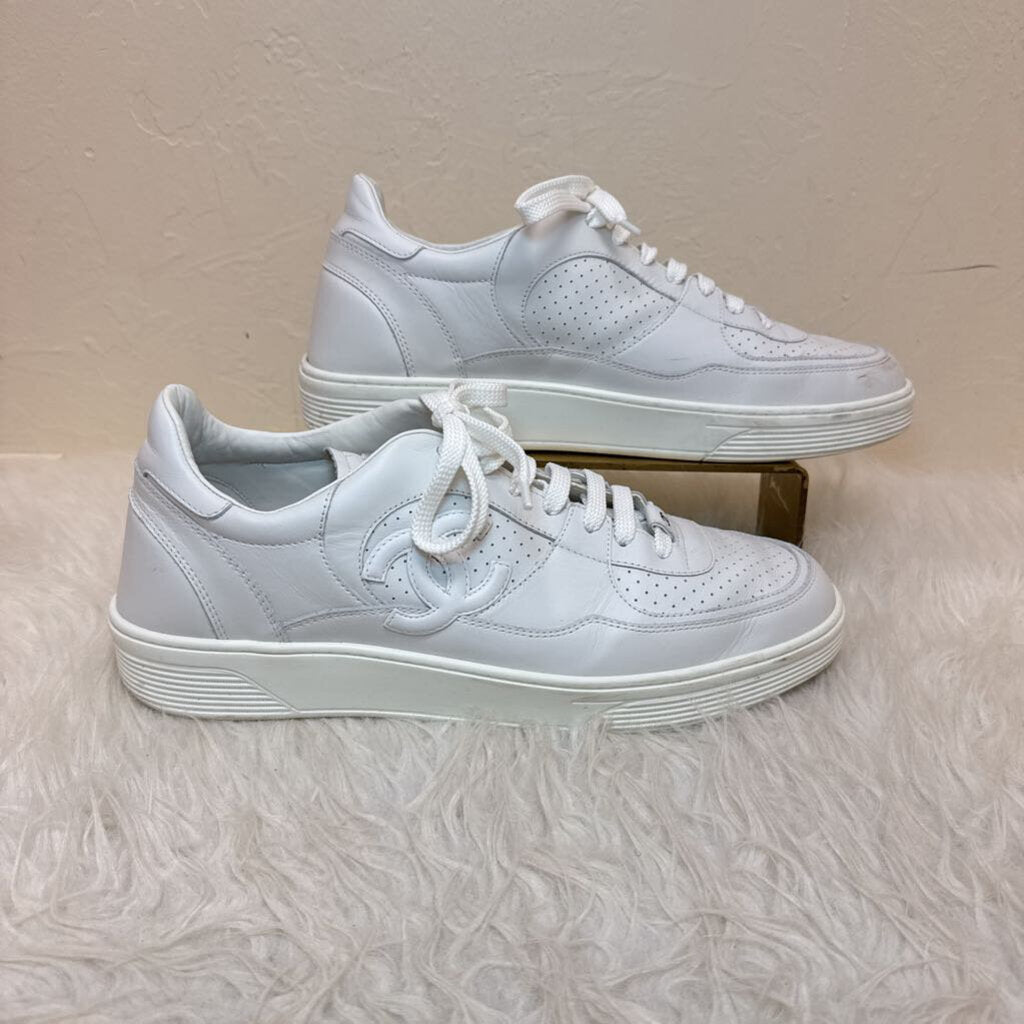 23A Calfskin Leather CC Logo