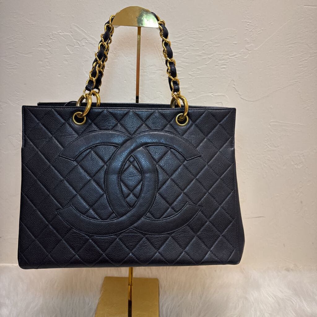Black Caviar Leather Grand Shopping Tote