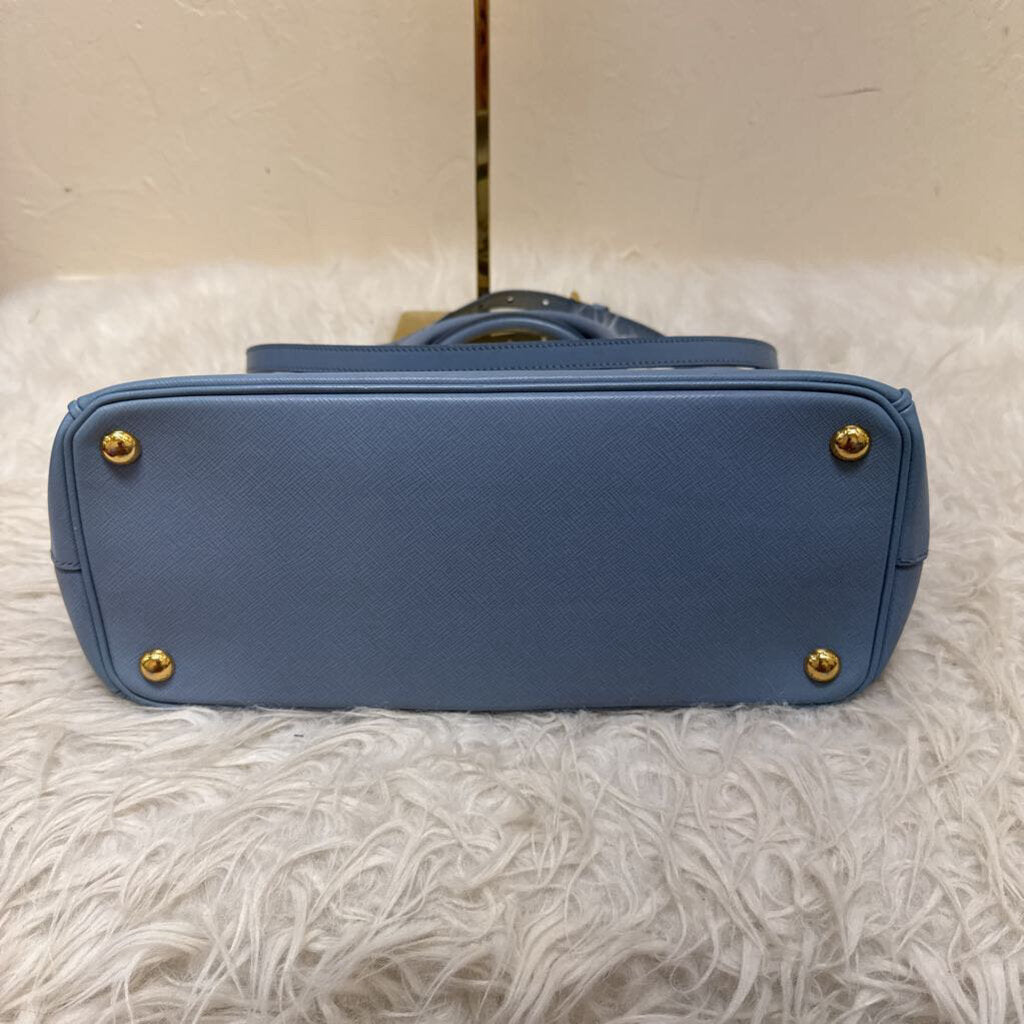 Saffiano Leather Galleria Double Zip Medium