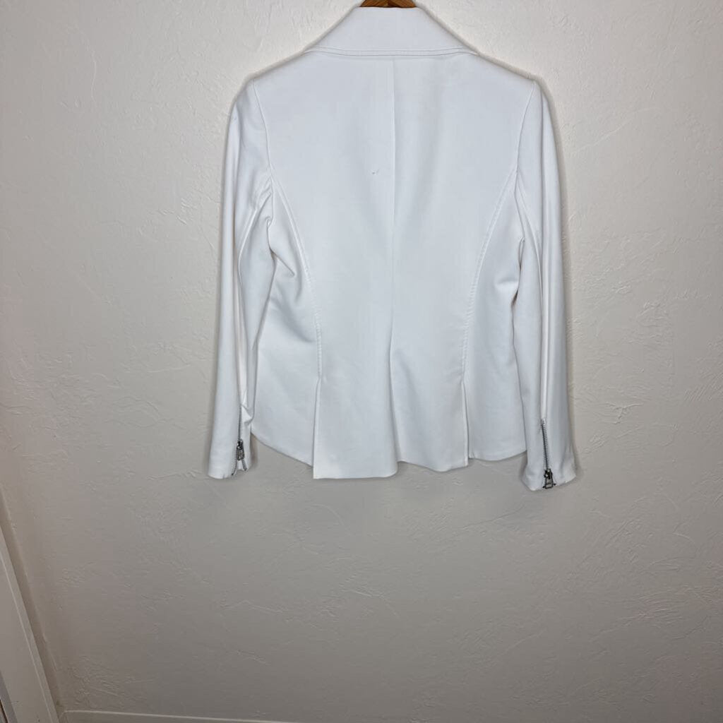 White Knit Jacket w/ Diagonal Zip