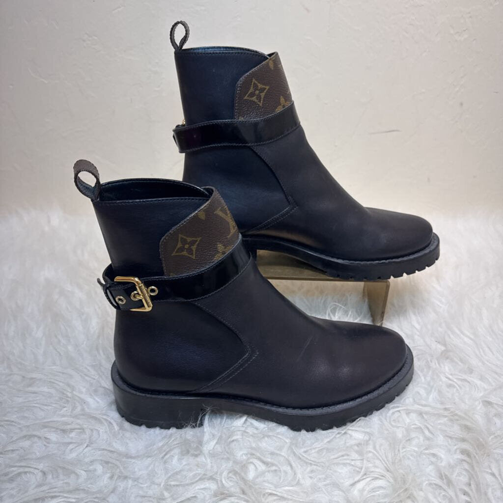 Black Monogram Discovery Calfskin Boots