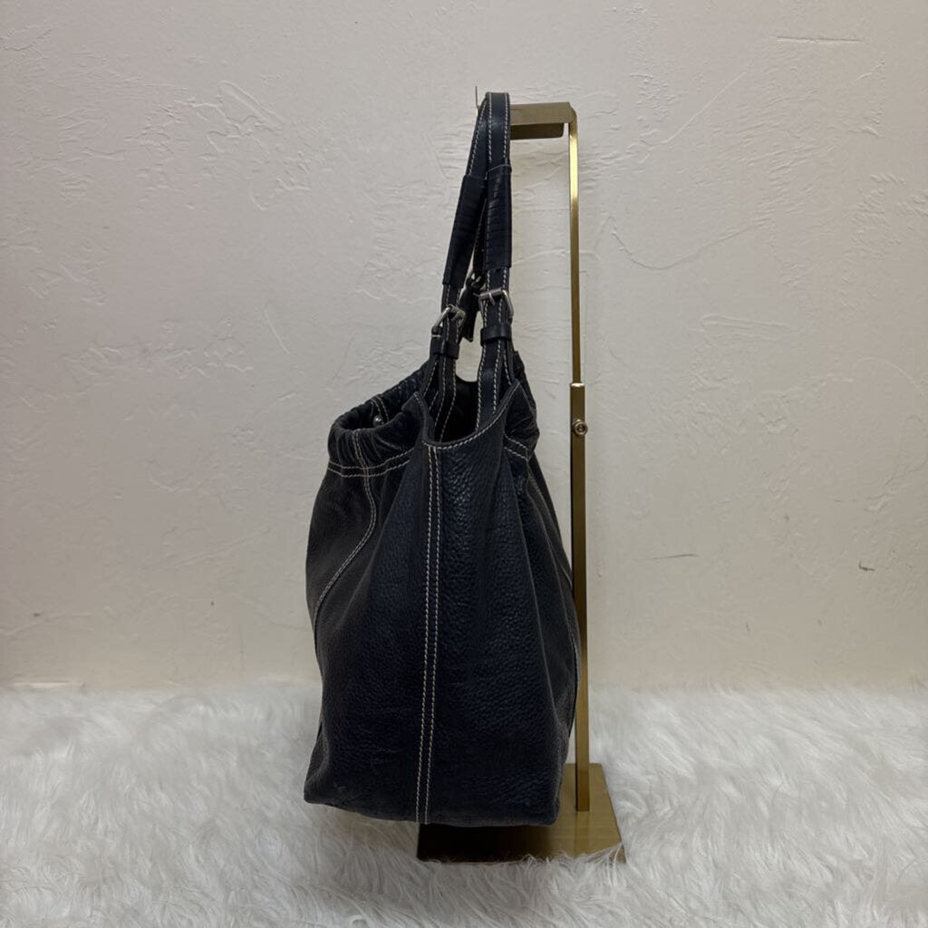 Slouchy Hobo Style Leather Bag