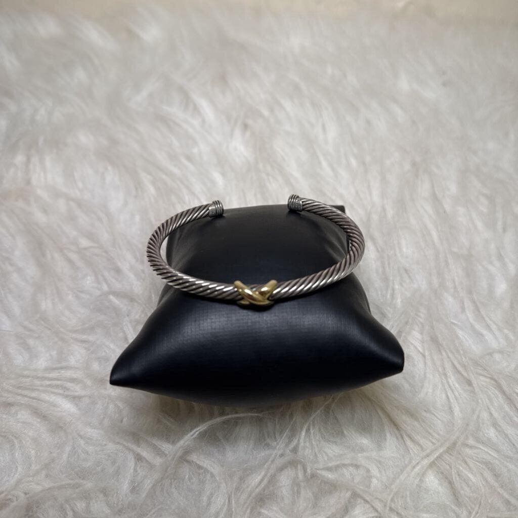 Two-Tone X Classic Cable Station Bracelet