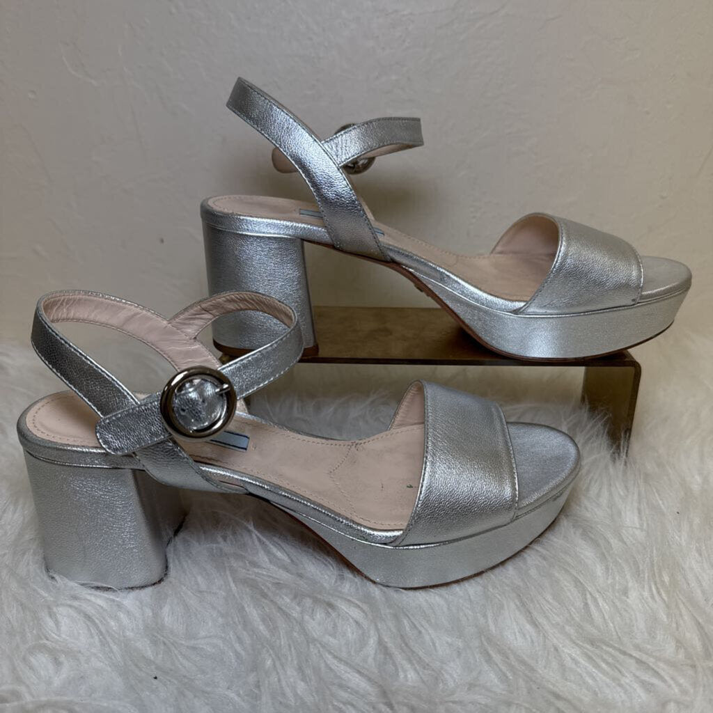 Leather Platform Sandals w/ Block Heal
