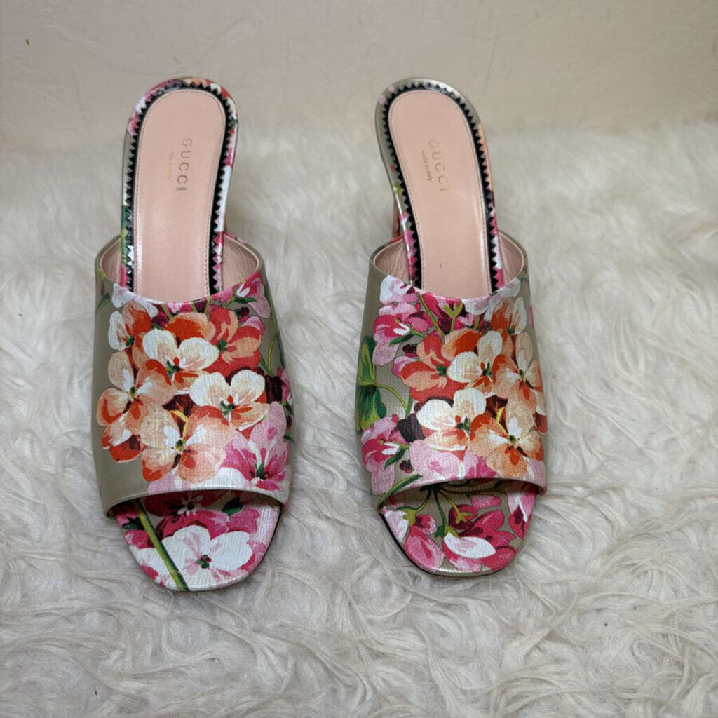 Blooms Print Slide Heels